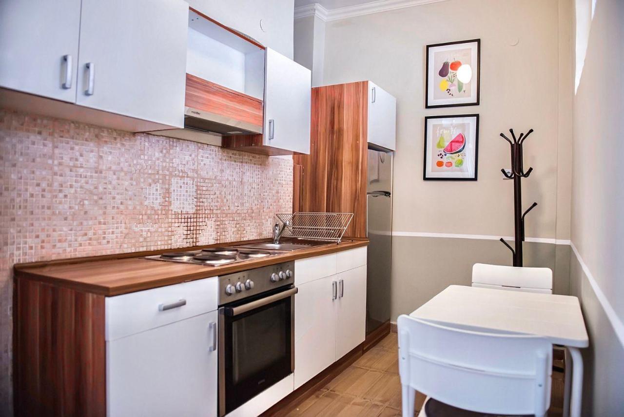 #Isabelle Apt By Halu! Apartments Salonicco Esterno foto