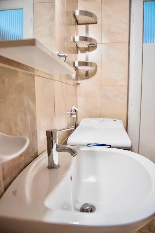 #Isabelle Apt By Halu! Apartments Salonicco Esterno foto